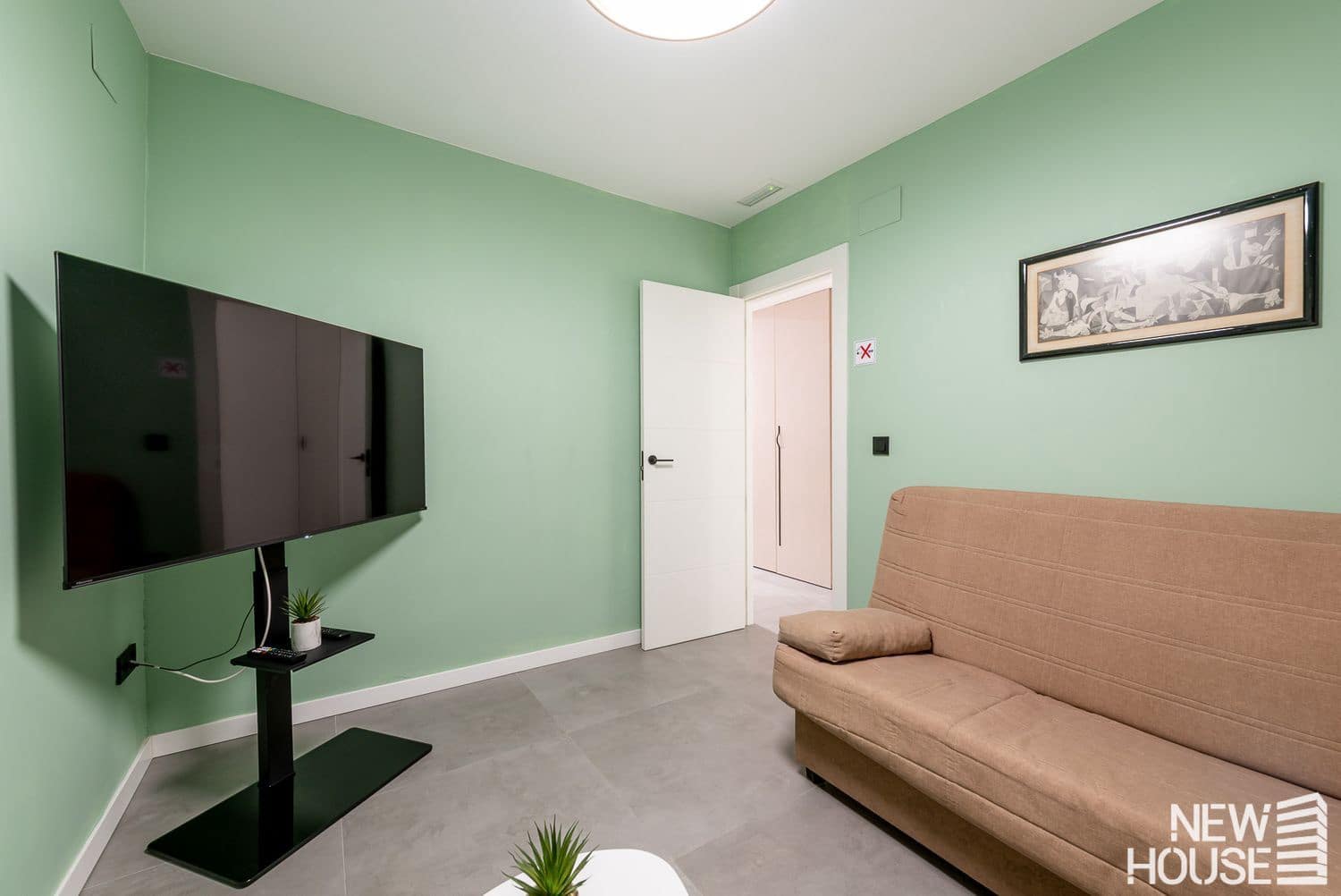 1 Zimmer Apartment zu verkaufen in Alicante / Alacant Stadt mit Garage - 195.000 € (Ref: 9669804)