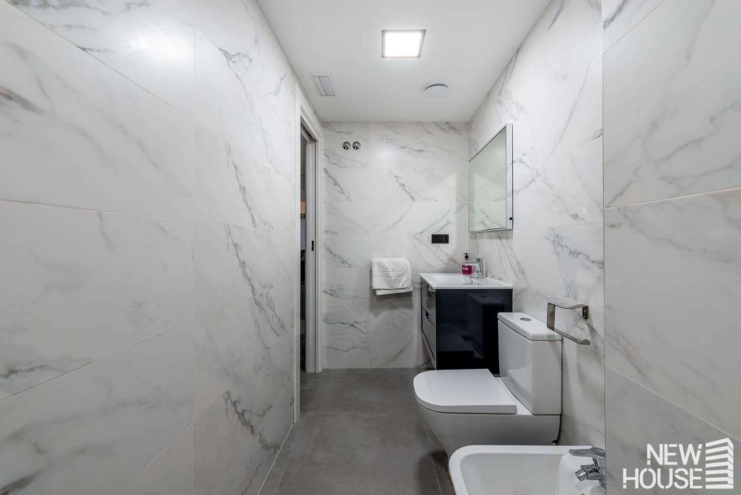 1 Zimmer Apartment zu verkaufen in Alicante / Alacant Stadt mit Garage - 195.000 € (Ref: 9669804)