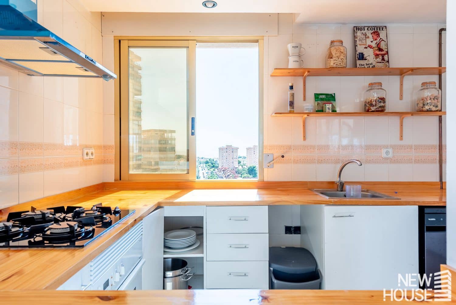 2 chambre Appartement à vendre à Cabo de las Huertas avec piscine garage - 585 000 € (Ref: 9669805)