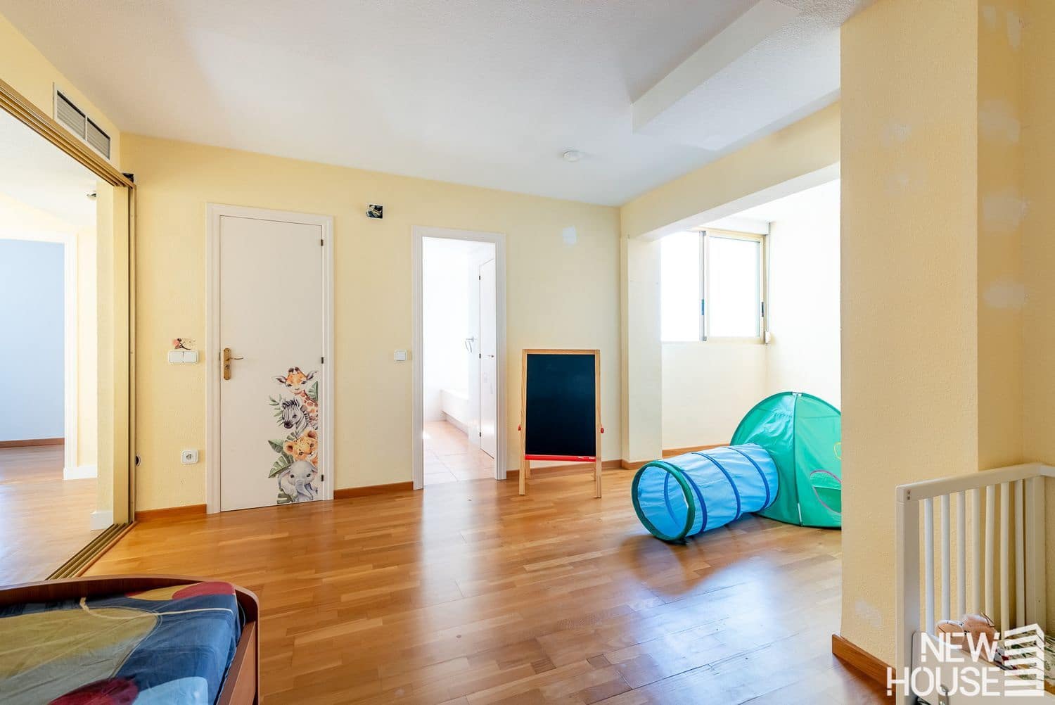 2 chambre Appartement à vendre à Cabo de las Huertas avec piscine garage - 585 000 € (Ref: 9669805)