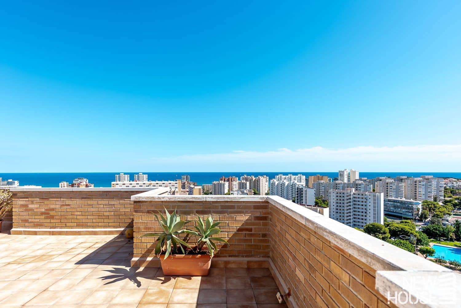 2 chambre Appartement à vendre à Cabo de las Huertas avec piscine garage - 585 000 € (Ref: 9669805)