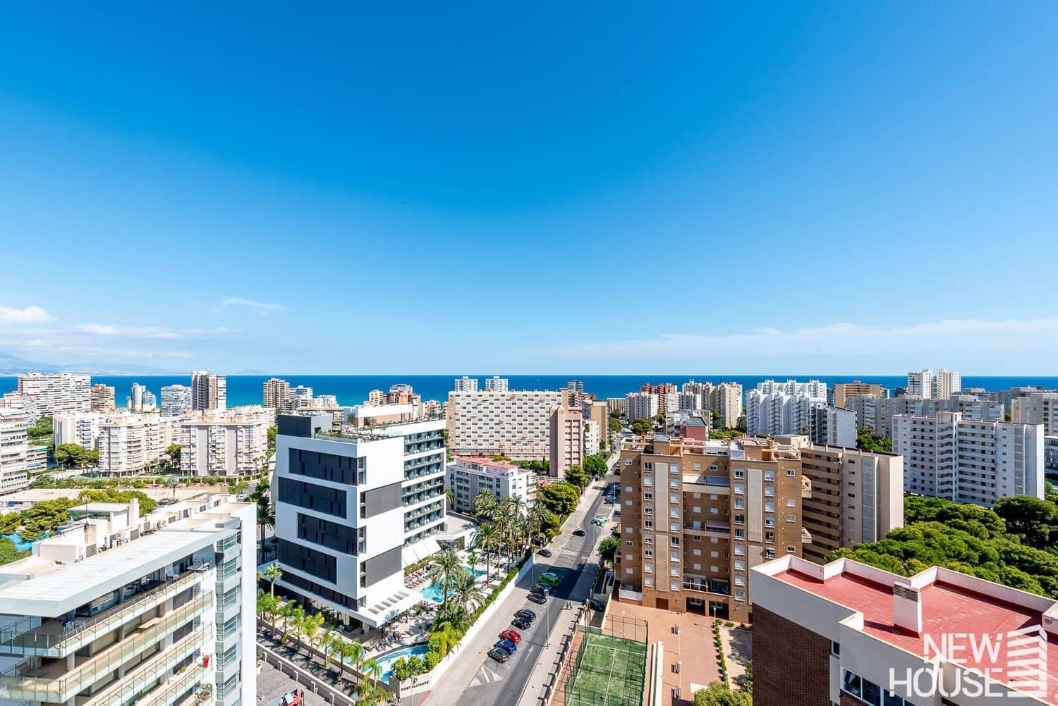 2 chambre Appartement à vendre à Cabo de las Huertas avec piscine garage - 585 000 € (Ref: 9669805)