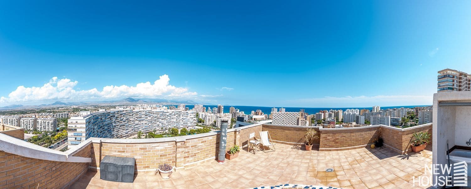 2 chambre Appartement à vendre à Cabo de las Huertas avec piscine garage - 585 000 € (Ref: 9669805)