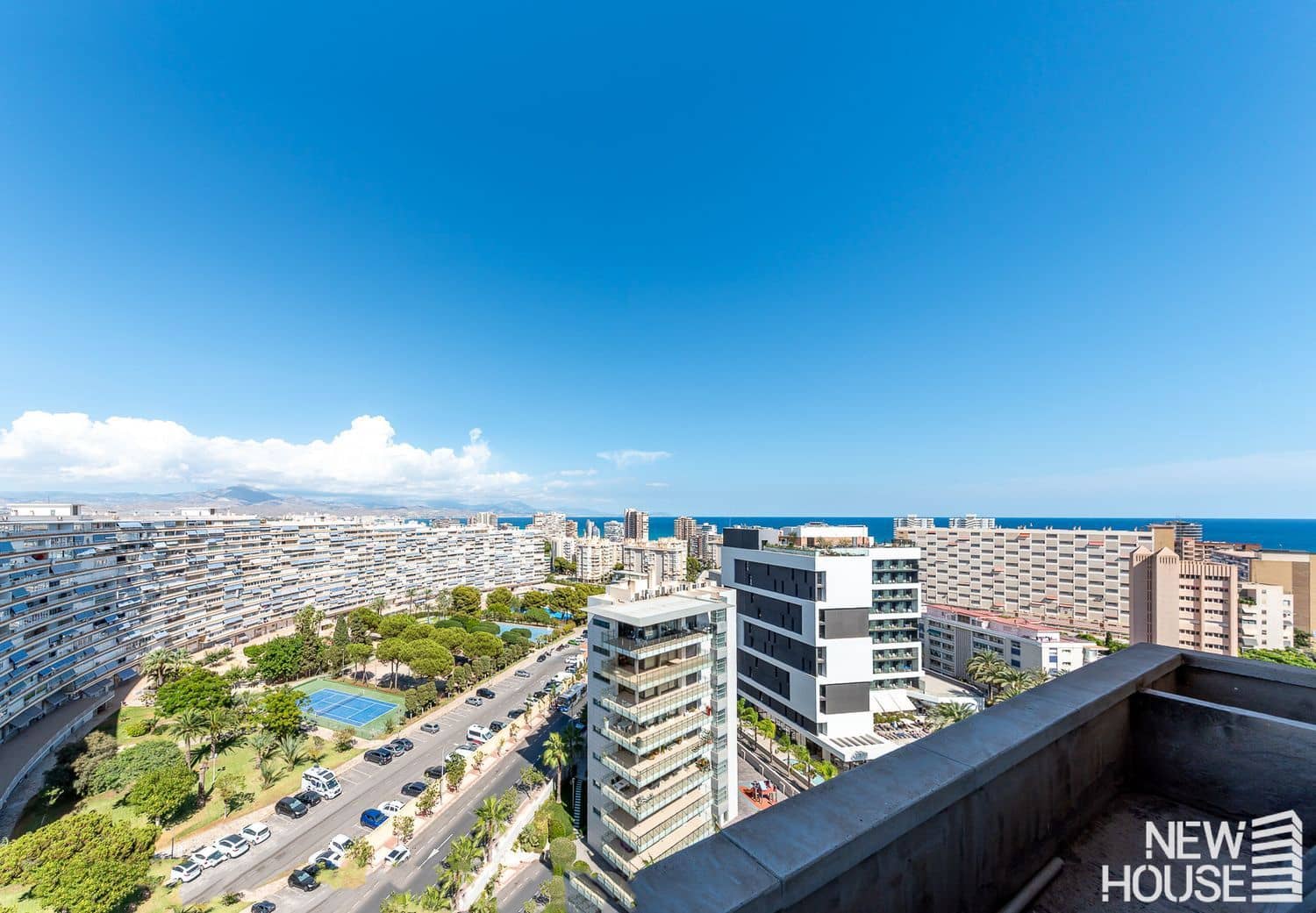 2 chambre Appartement à vendre à Cabo de las Huertas avec piscine garage - 585 000 € (Ref: 9669805)