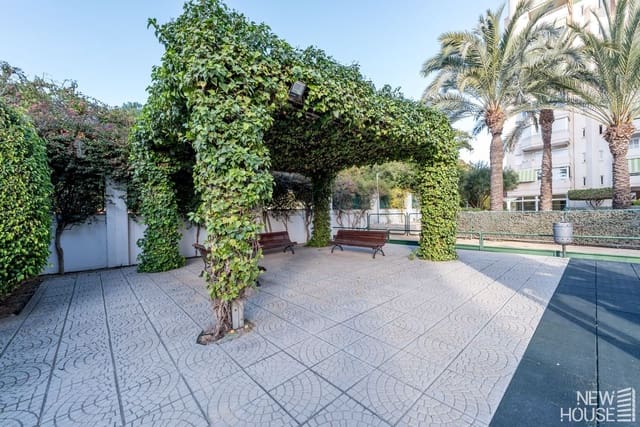 3 chambre Appartement à vendre à Playa de San Juan, Alicante ville avec piscine garage - 780 000 € (Ref: 9669806)