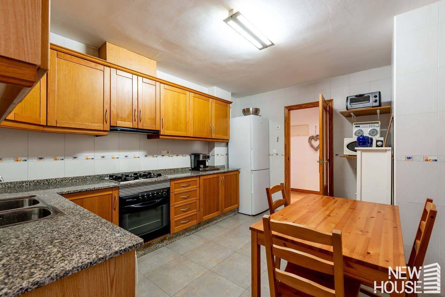 2 slaapkamer Appartement te koop in Santa Faz met garage - € 219.900 (Ref: 9669807)