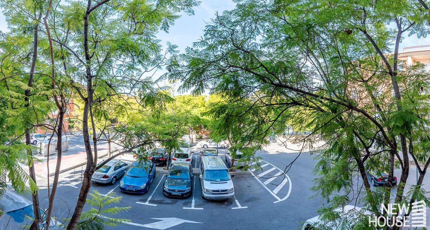 2 slaapkamer Appartement te koop in Santa Faz met garage - € 219.900 (Ref: 9669807)