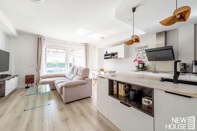 3 slaapkamer Appartement te koop in Muchamiel / Mutxamel met garage - € 273.000 (Ref: 9669814)