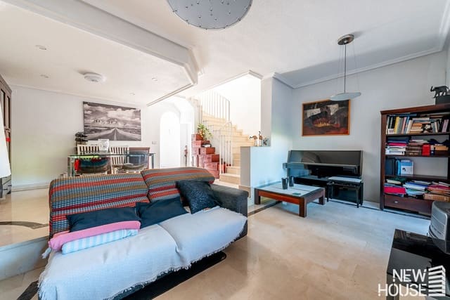 5 Zimmer Haus zu verkaufen in Cabo de las Huertas, Alicante / Alacant Stadt mit Pool Garage - 728.000 € (Ref: 9669815)