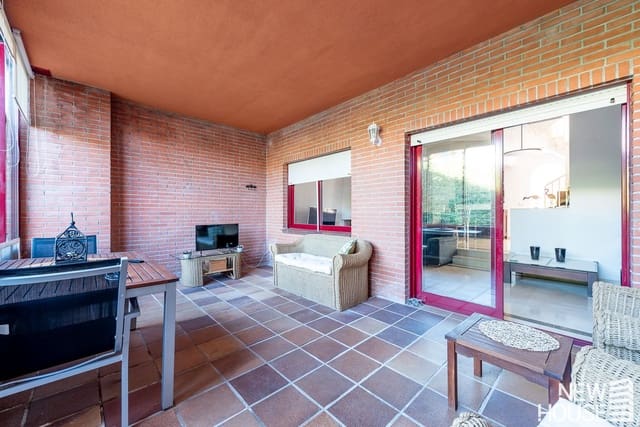 5 Zimmer Haus zu verkaufen in Cabo de las Huertas, Alicante / Alacant Stadt mit Pool Garage - 728.000 € (Ref: 9669815)