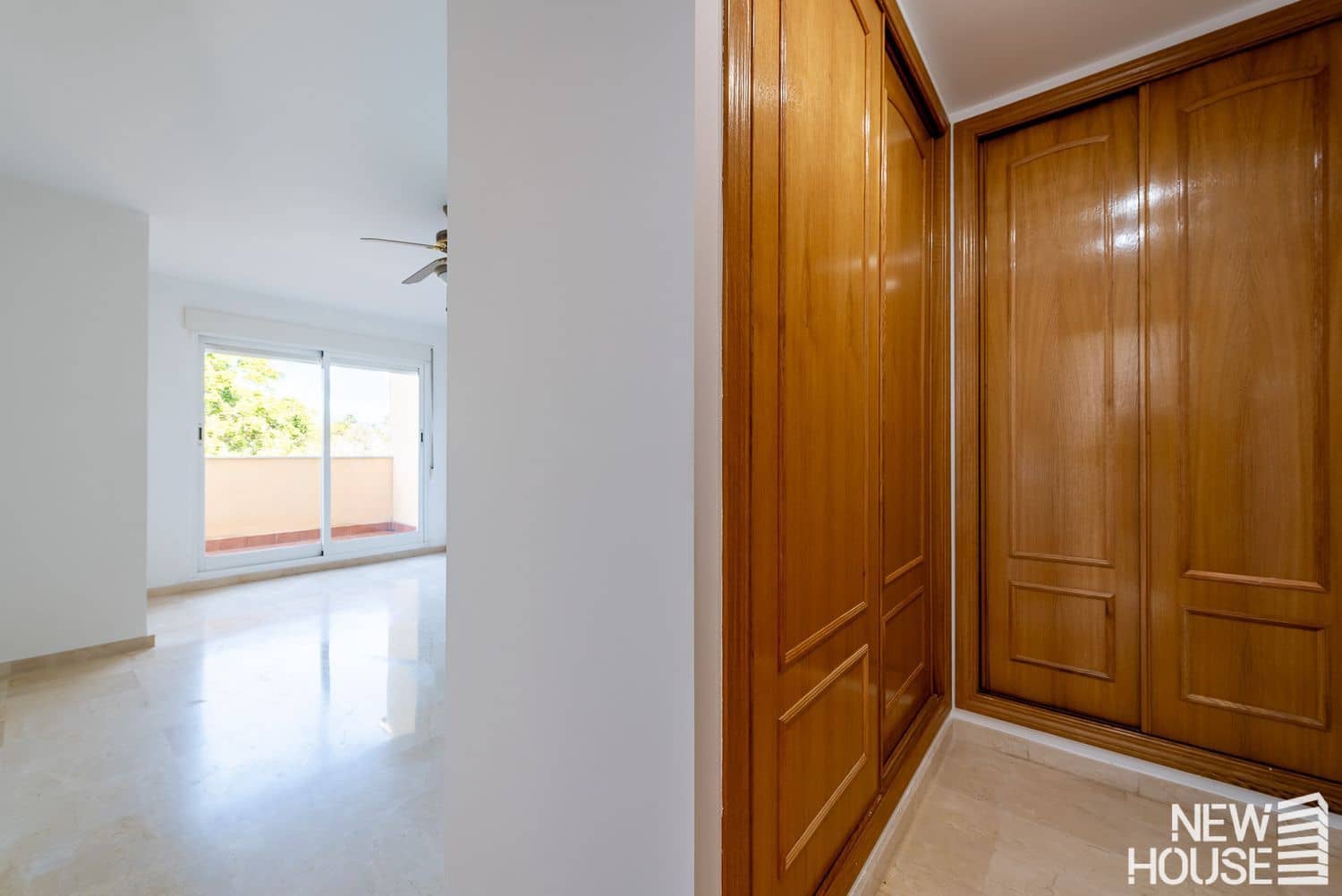 5 Zimmer Haus zu verkaufen in Alicante / Alacant Stadt mit Pool Garage - 690.000 € (Ref: 9669816)