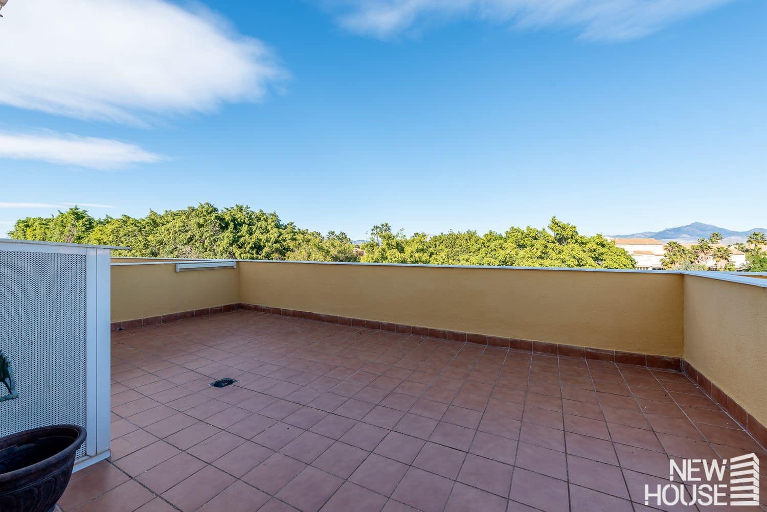 5 Zimmer Haus zu verkaufen in Alicante / Alacant Stadt mit Pool Garage - 690.000 € (Ref: 9669816)