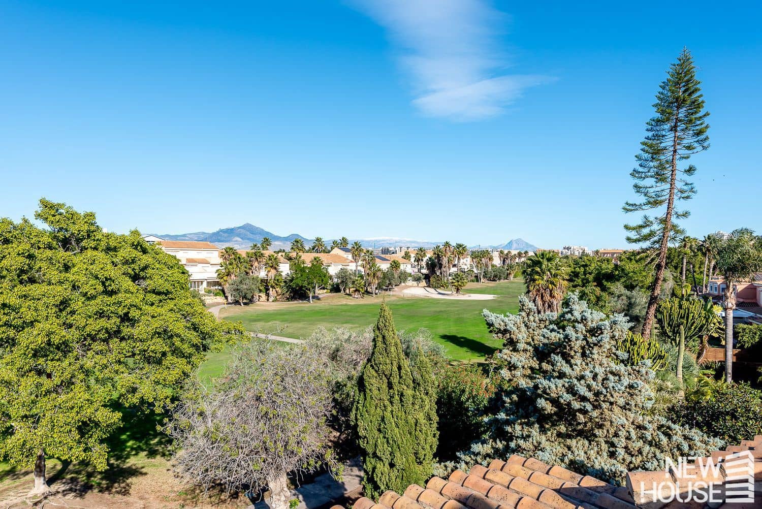 5 Zimmer Haus zu verkaufen in Alicante / Alacant Stadt mit Pool Garage - 690.000 € (Ref: 9669816)