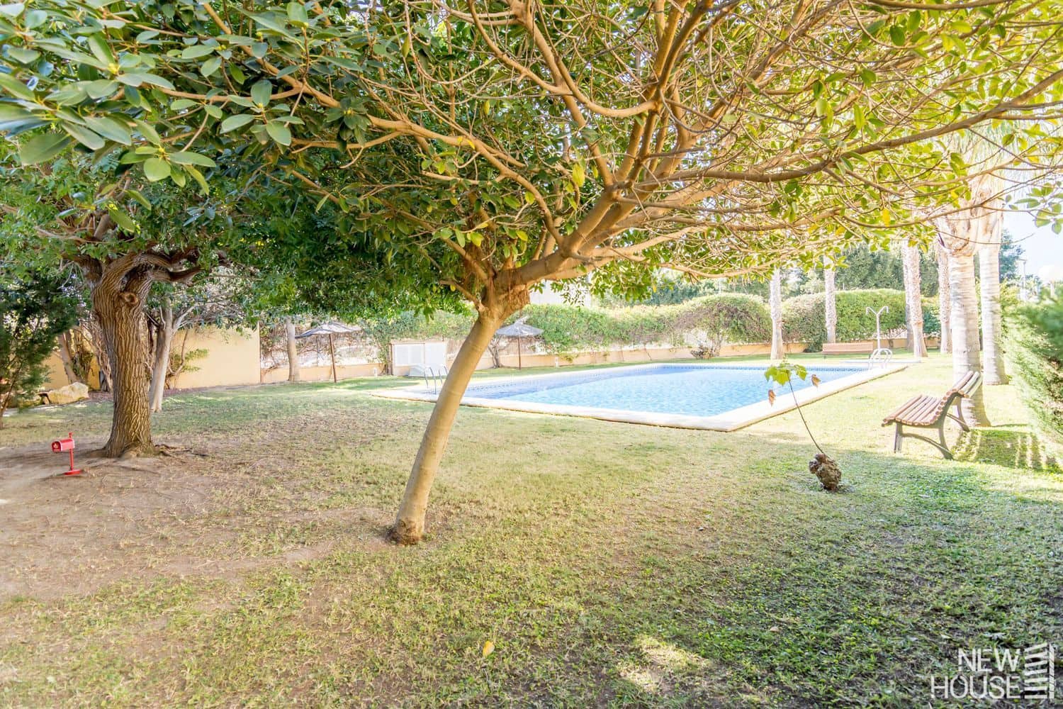 5 Zimmer Haus zu verkaufen in Alicante / Alacant Stadt mit Pool Garage - 690.000 € (Ref: 9669816)