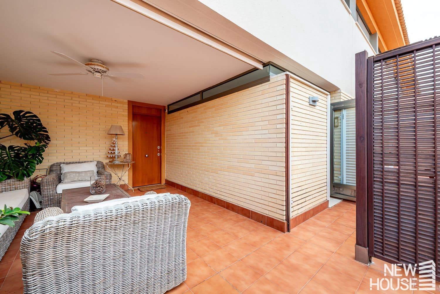 5 Zimmer Haus zu verkaufen in Alicante / Alacant Stadt mit Pool Garage - 698.000 € (Ref: 9669817)