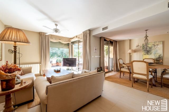 5 Zimmer Haus zu verkaufen in Alicante Golf, Alicante / Alacant Stadt mit Pool Garage - 698.000 € (Ref: 9669817)