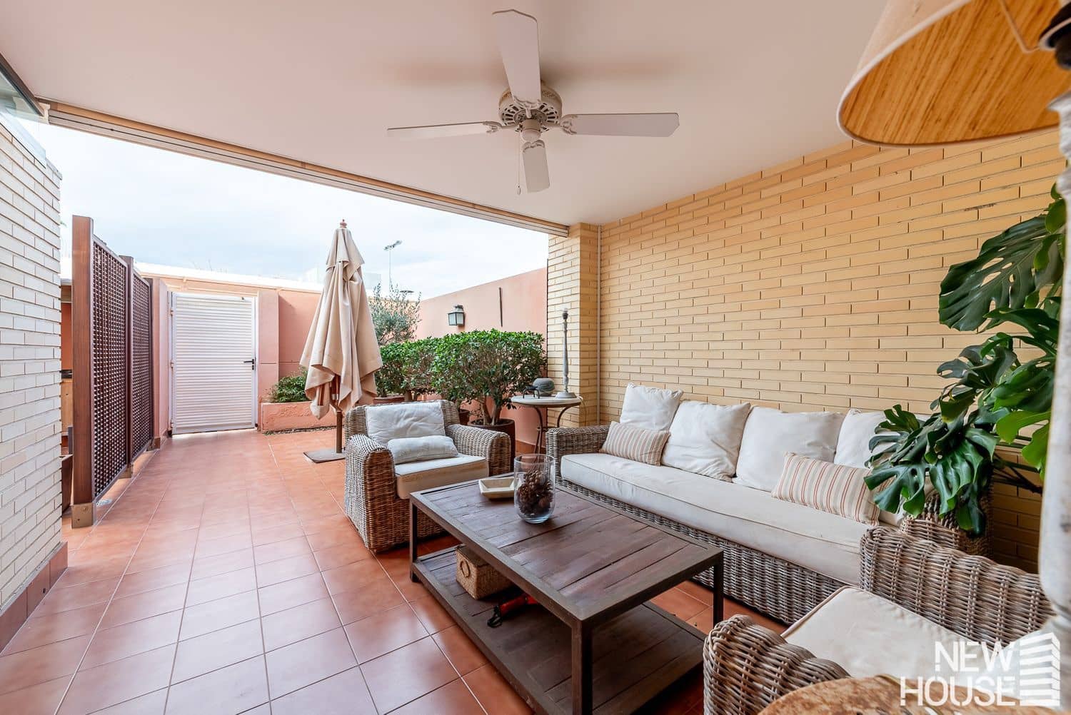 5 Zimmer Haus zu verkaufen in Alicante / Alacant Stadt mit Pool Garage - 698.000 € (Ref: 9669817)