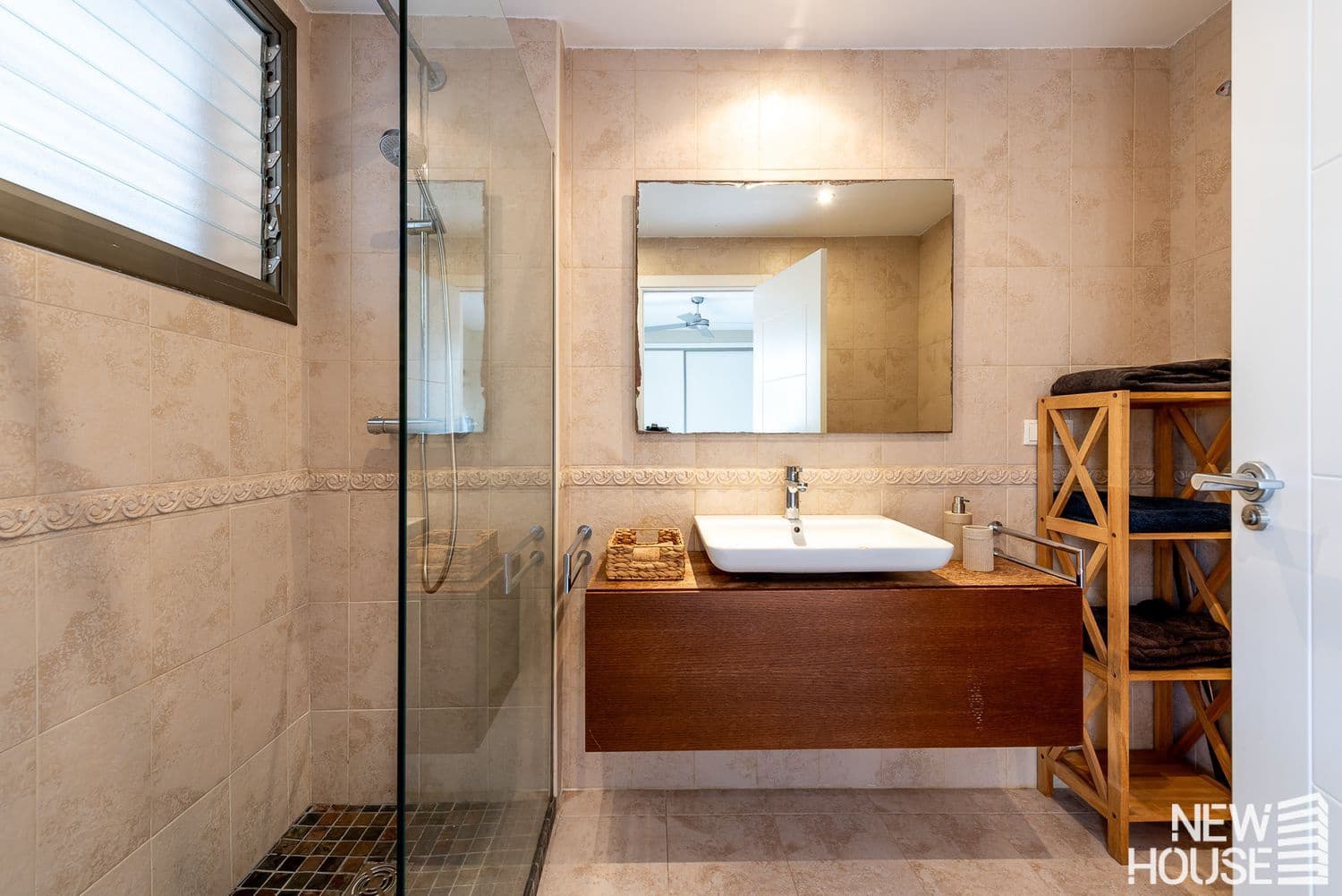 5 Zimmer Haus zu verkaufen in Alicante / Alacant Stadt mit Pool Garage - 698.000 € (Ref: 9669817)