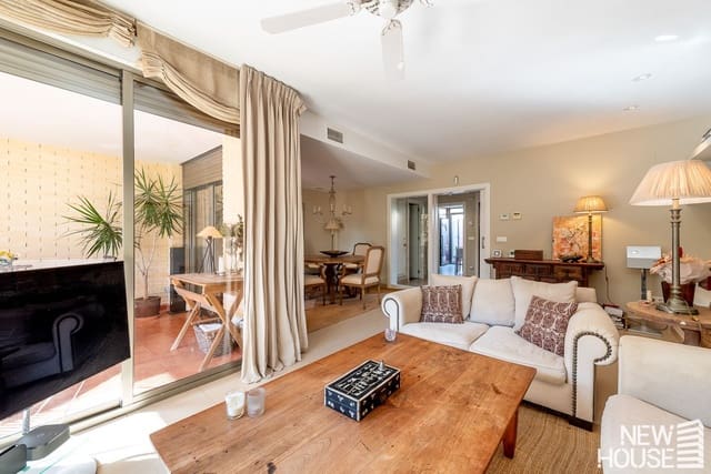 5 Zimmer Haus zu verkaufen in Alicante Golf, Alicante / Alacant Stadt mit Pool Garage - 698.000 € (Ref: 9669817)