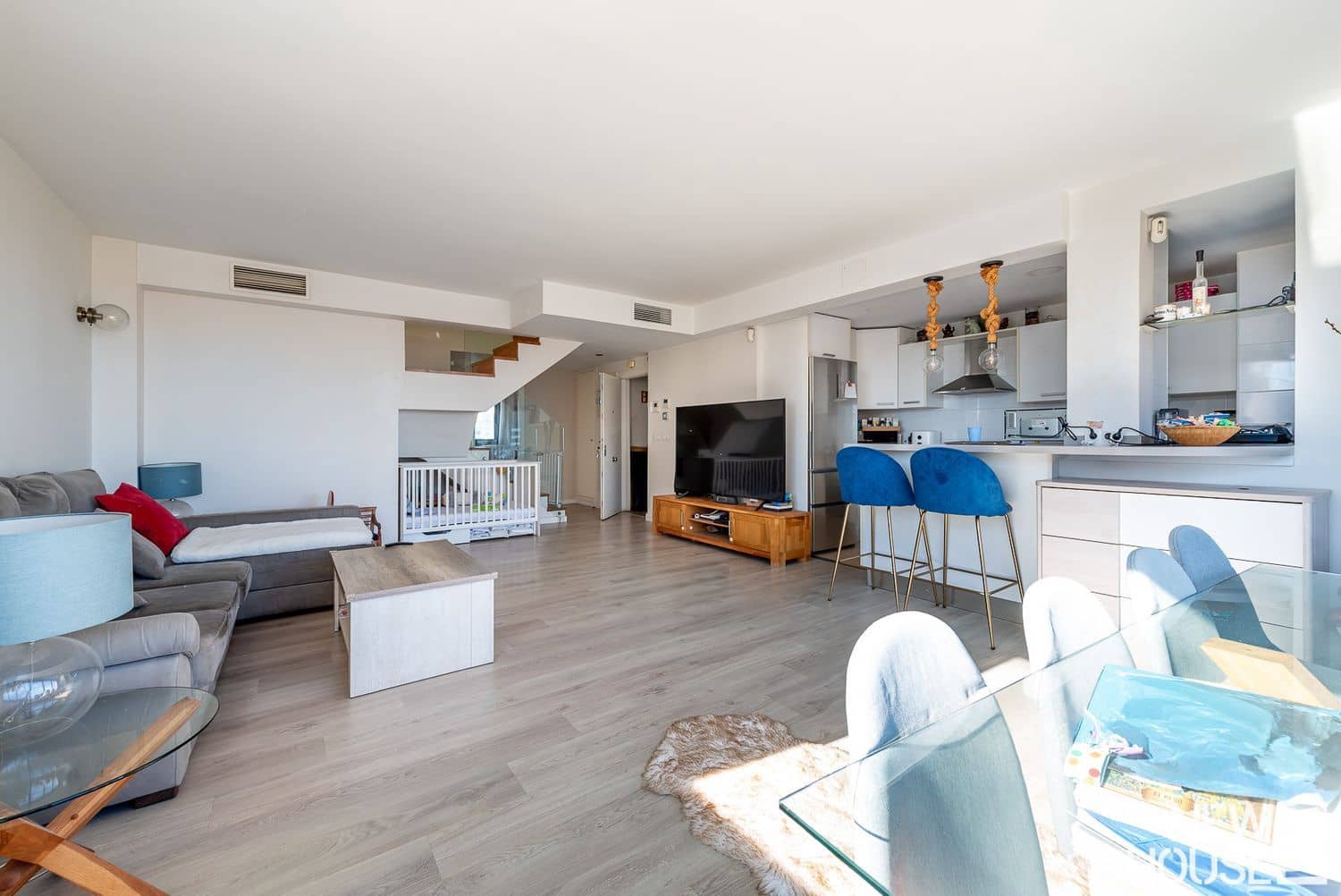 2 sovrum Lägenhet till salu i Alicante stad med pool garage - 435 000 € (Ref: 9669818)