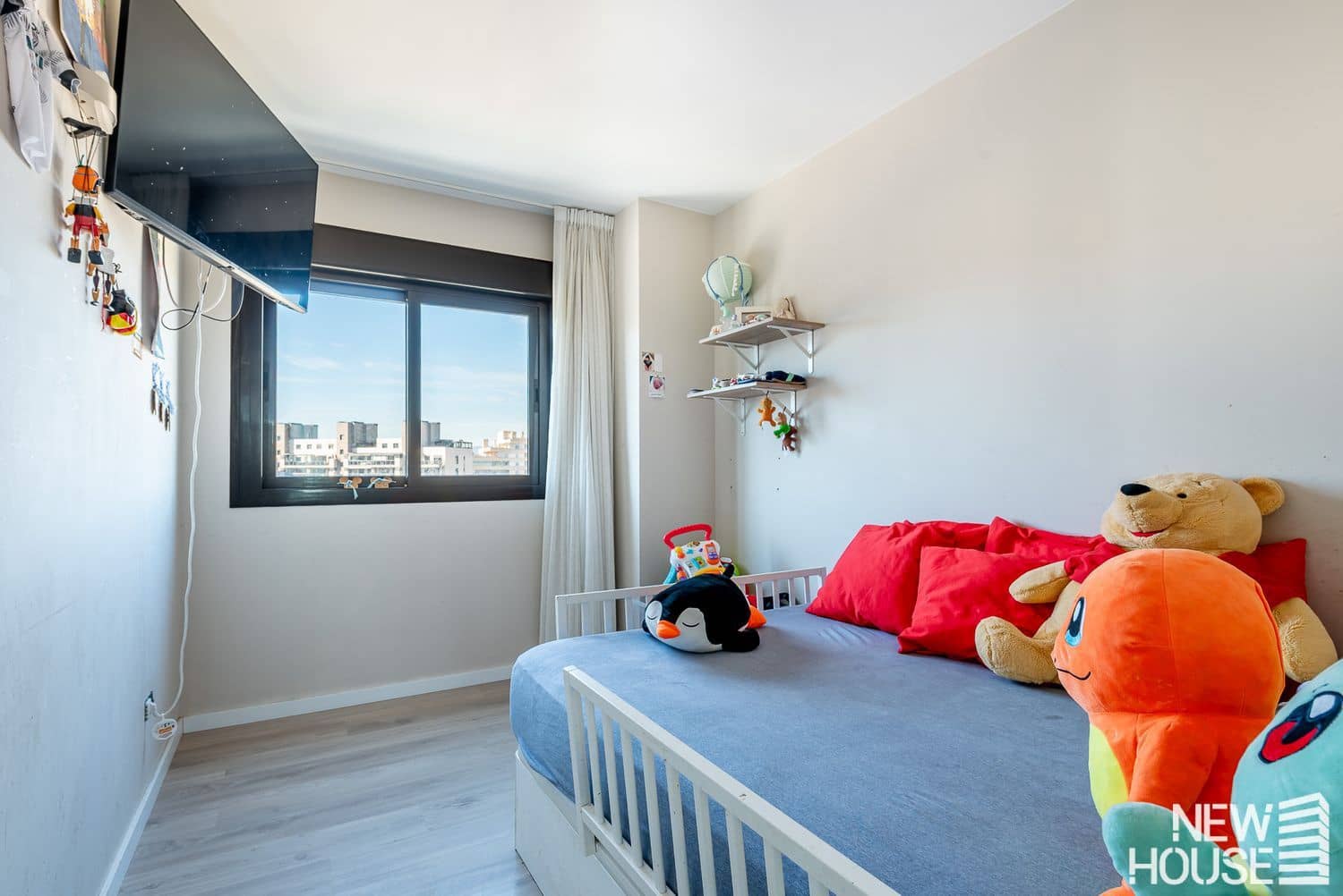 2 sovrum Lägenhet till salu i Alicante stad med pool garage - 435 000 € (Ref: 9669818)