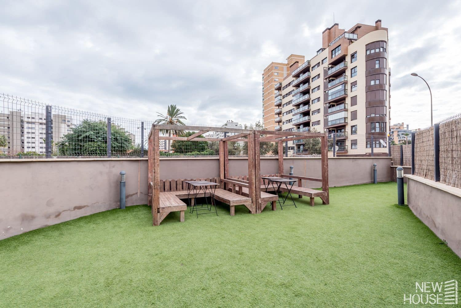 2 sovrum Lägenhet till salu i Alicante stad med pool garage - 435 000 € (Ref: 9669818)