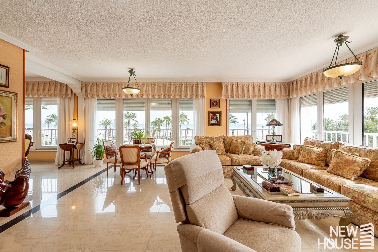 5 bedroom Apartment for sale in Playa de San Juan with pool garage - € 875,000 (Ref: 9669822)