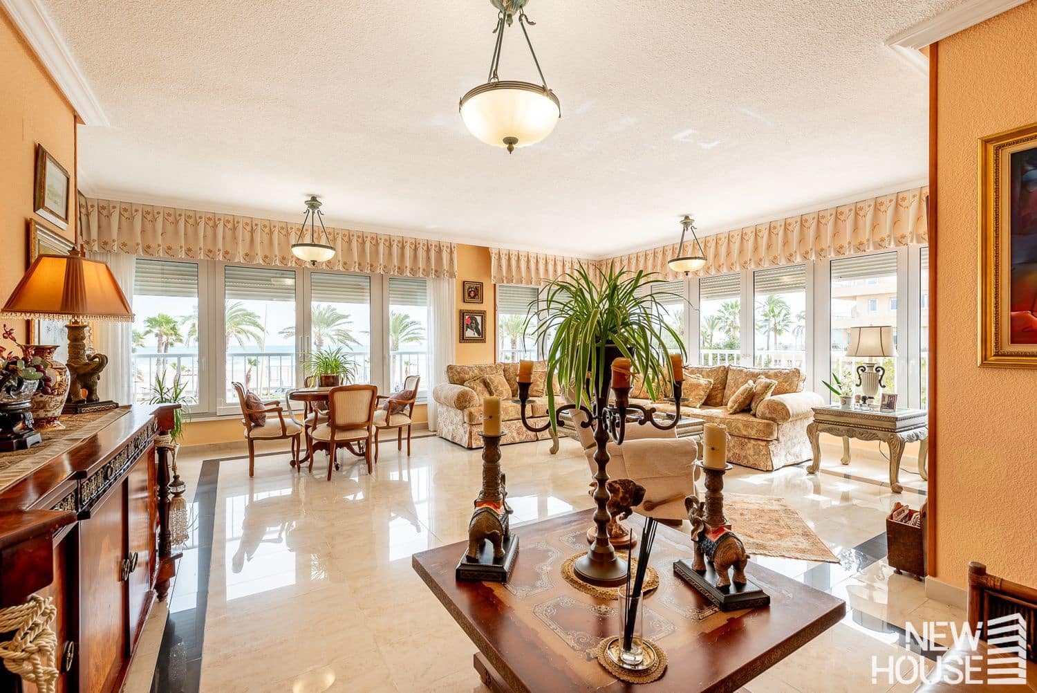 5 bedroom Apartment for sale in Playa de San Juan with pool garage - € 875,000 (Ref: 9669822)