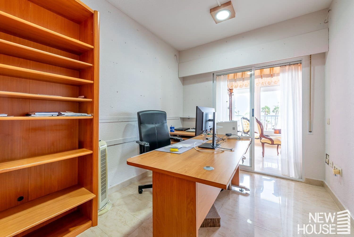 5 bedroom Apartment for sale in Playa de San Juan with pool garage - € 875,000 (Ref: 9669822)