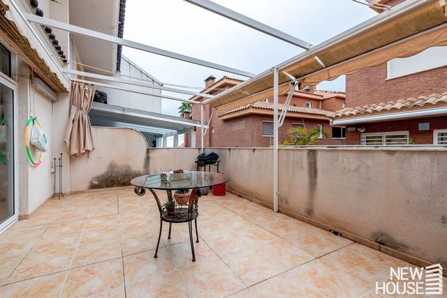 5 Zimmer Haus zu verkaufen in Cabo de las Huertas, Alicante / Alacant Stadt mit Pool Garage - 790.000 € (Ref: 9669823)