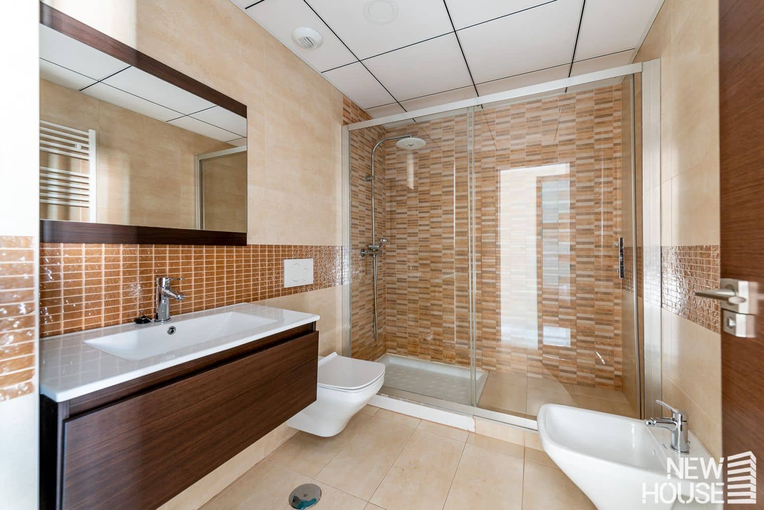 2 soveværelse Lejlighed til salg i Alicante by med swimmingpool garage - € 360.000 (Ref: 9669824)