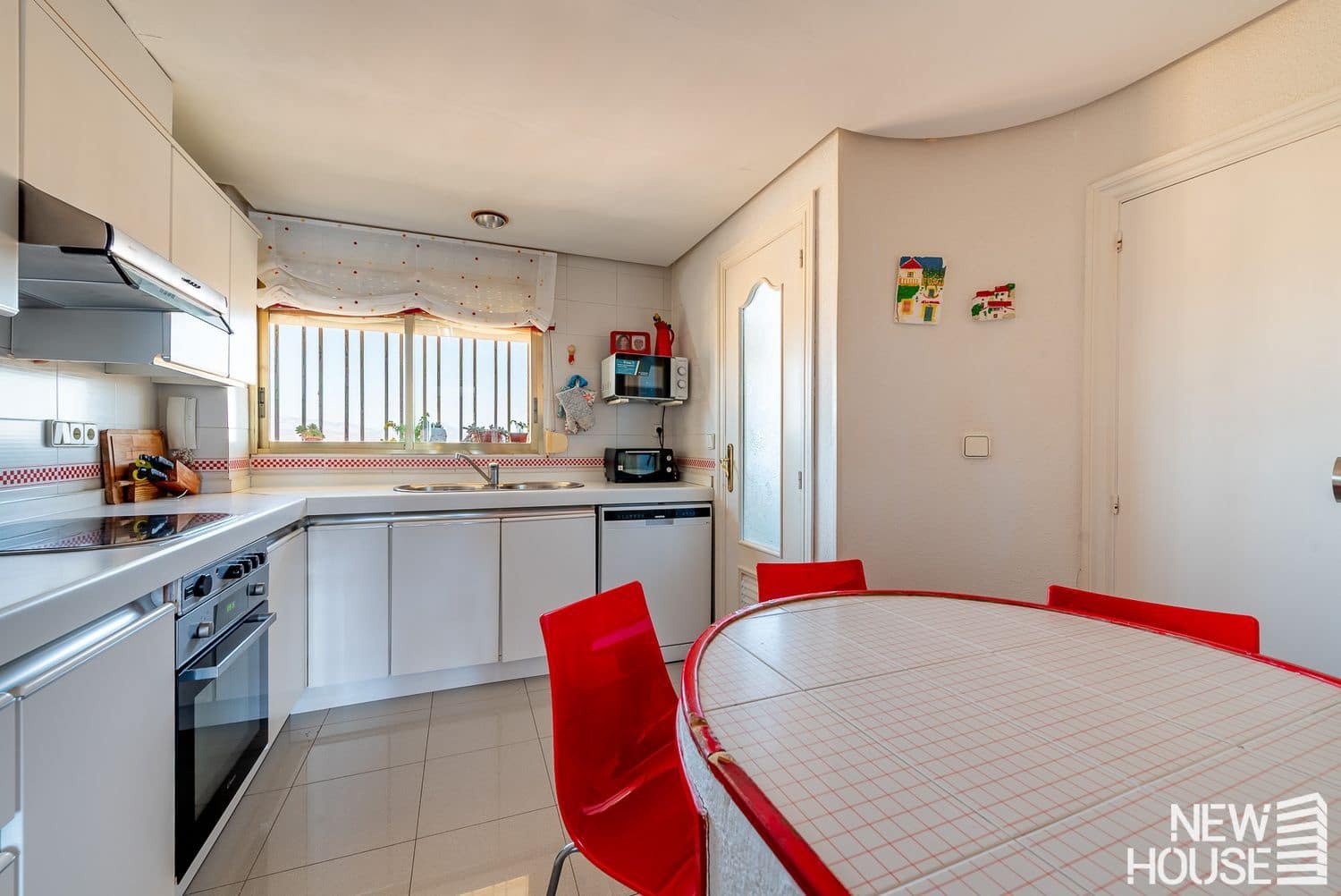 3 chambre Appartement à vendre à Cabo de las Huertas avec piscine garage - 665 000 € (Ref: 9669826)