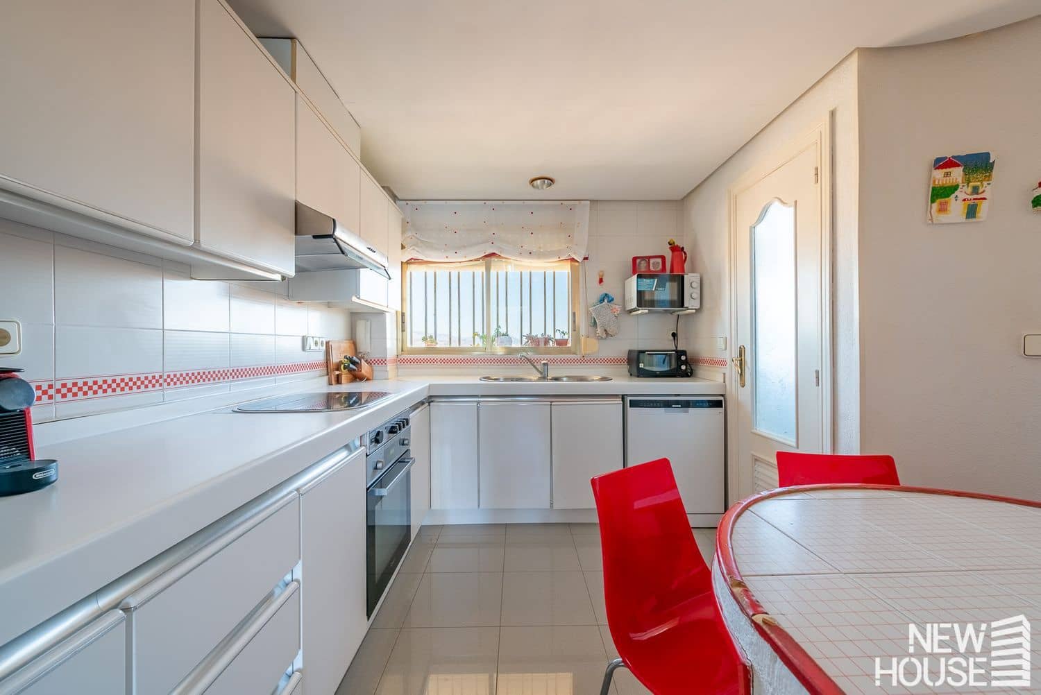 3 chambre Appartement à vendre à Cabo de las Huertas avec piscine garage - 665 000 € (Ref: 9669826)