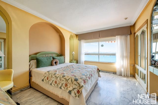 3 chambre Appartement à vendre à Cabo de las Huertas, Alicante ville avec piscine garage - 665 000 € (Ref: 9669826)