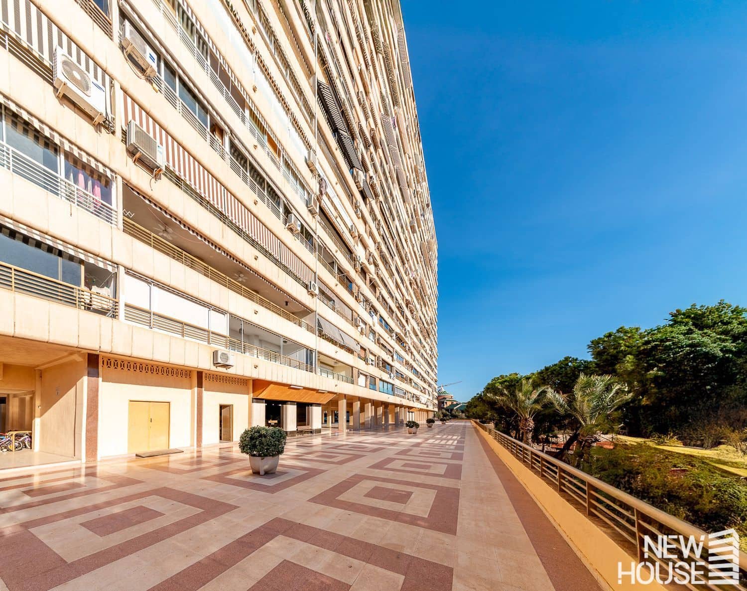 3 chambre Appartement à vendre à Cabo de las Huertas avec piscine garage - 665 000 € (Ref: 9669826)