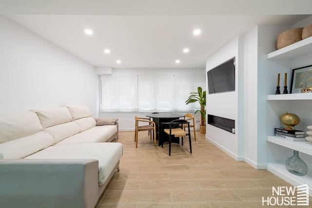 2 chambre Appartement à vendre à Barrio del Centro, Alicante ville avec garage - 439 900 € (Ref: 9669827)