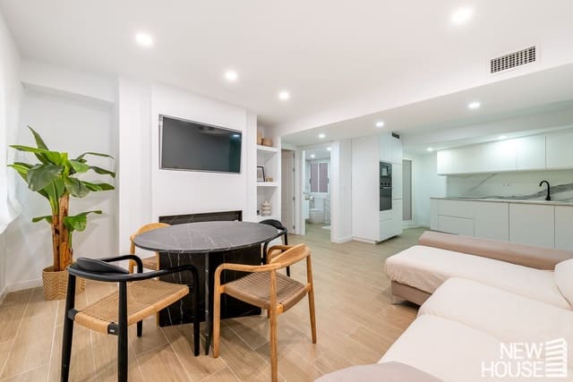 2 chambre Appartement à vendre à Barrio del Centro, Alicante ville avec garage - 439 900 € (Ref: 9669827)