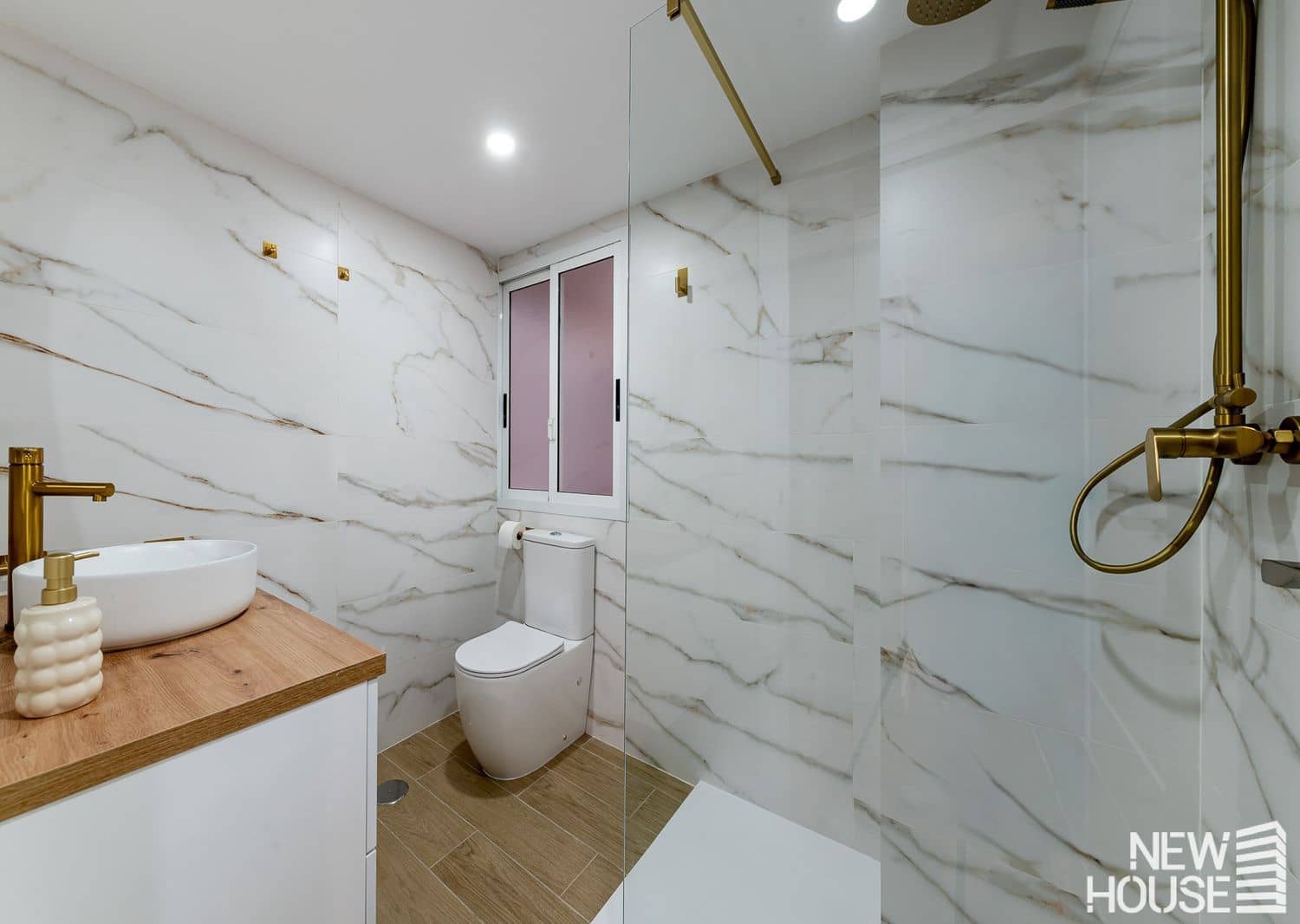 2 soverom Leilighet til salgs i Alicante by med garasje - € 439 900 (Ref: 9669827)