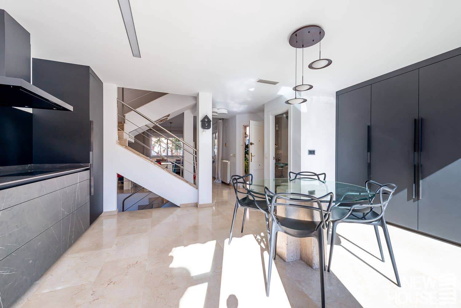 5 Zimmer Haus zu verkaufen in Alicante / Alacant Stadt mit Pool Garage - 650.000 € (Ref: 9669828)