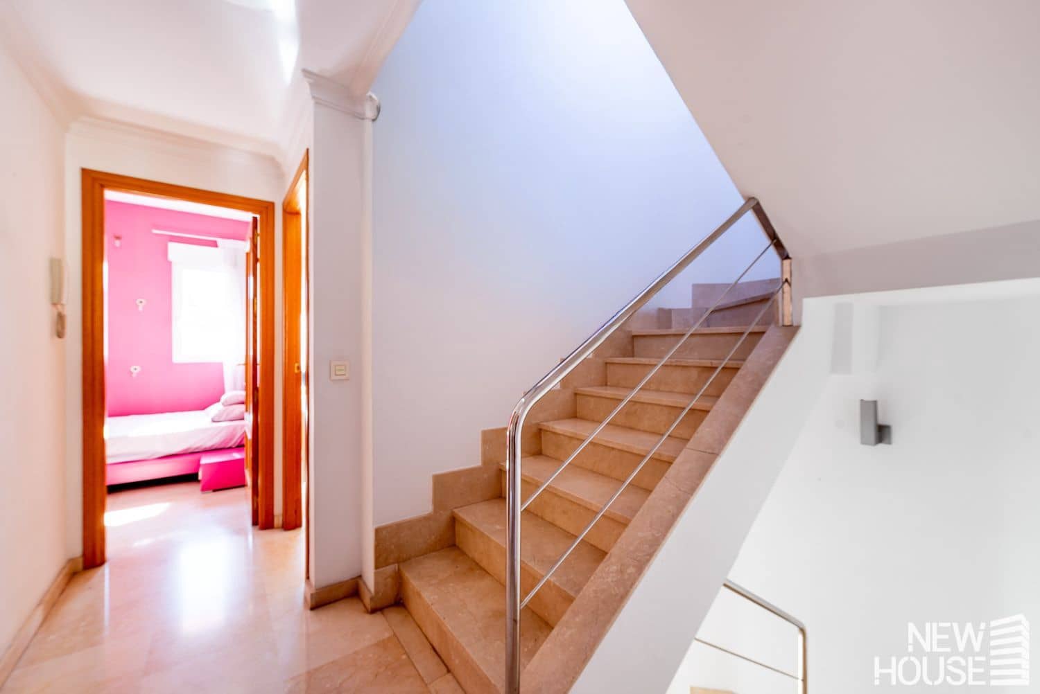 5 Zimmer Haus zu verkaufen in Alicante / Alacant Stadt mit Pool Garage - 650.000 € (Ref: 9669828)