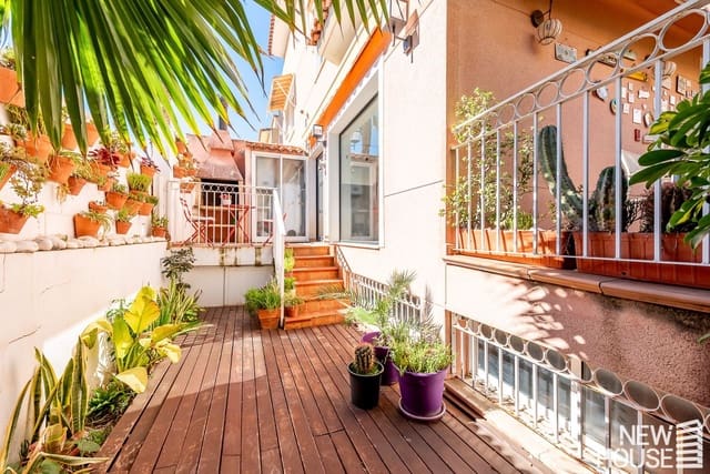 5 Zimmer Haus zu verkaufen in Alicante Golf, Alicante / Alacant Stadt mit Pool Garage - 650.000 € (Ref: 9669828)