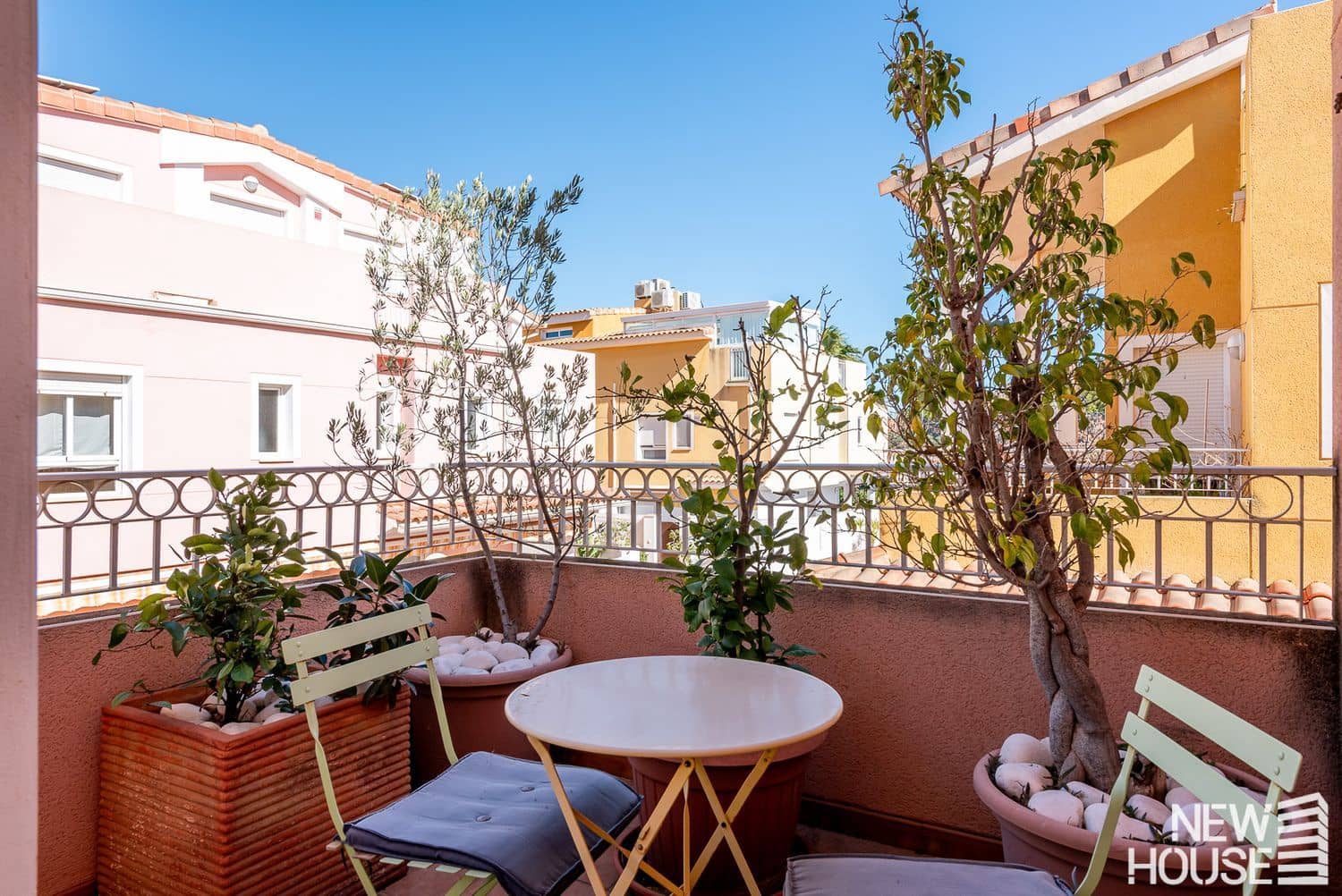 5 Zimmer Haus zu verkaufen in Alicante / Alacant Stadt mit Pool Garage - 650.000 € (Ref: 9669828)