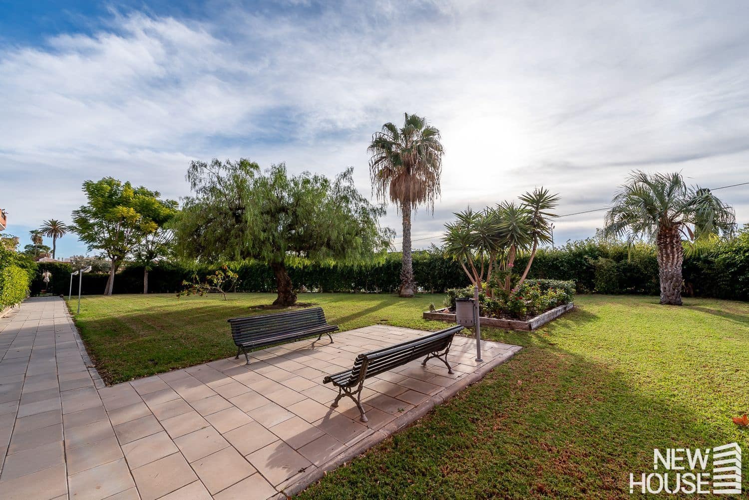 4 Zimmer Apartment zu verkaufen in Santa Faz mit Pool Garage - 599.000 € (Ref: 9669829)