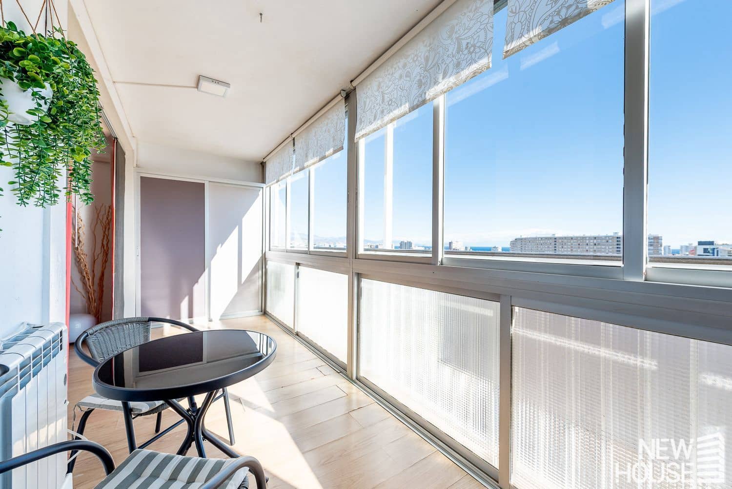 1 slaapkamer Appartement te koop in Playa de San Juan met zwembad garage - € 249.000 (Ref: 9669830)