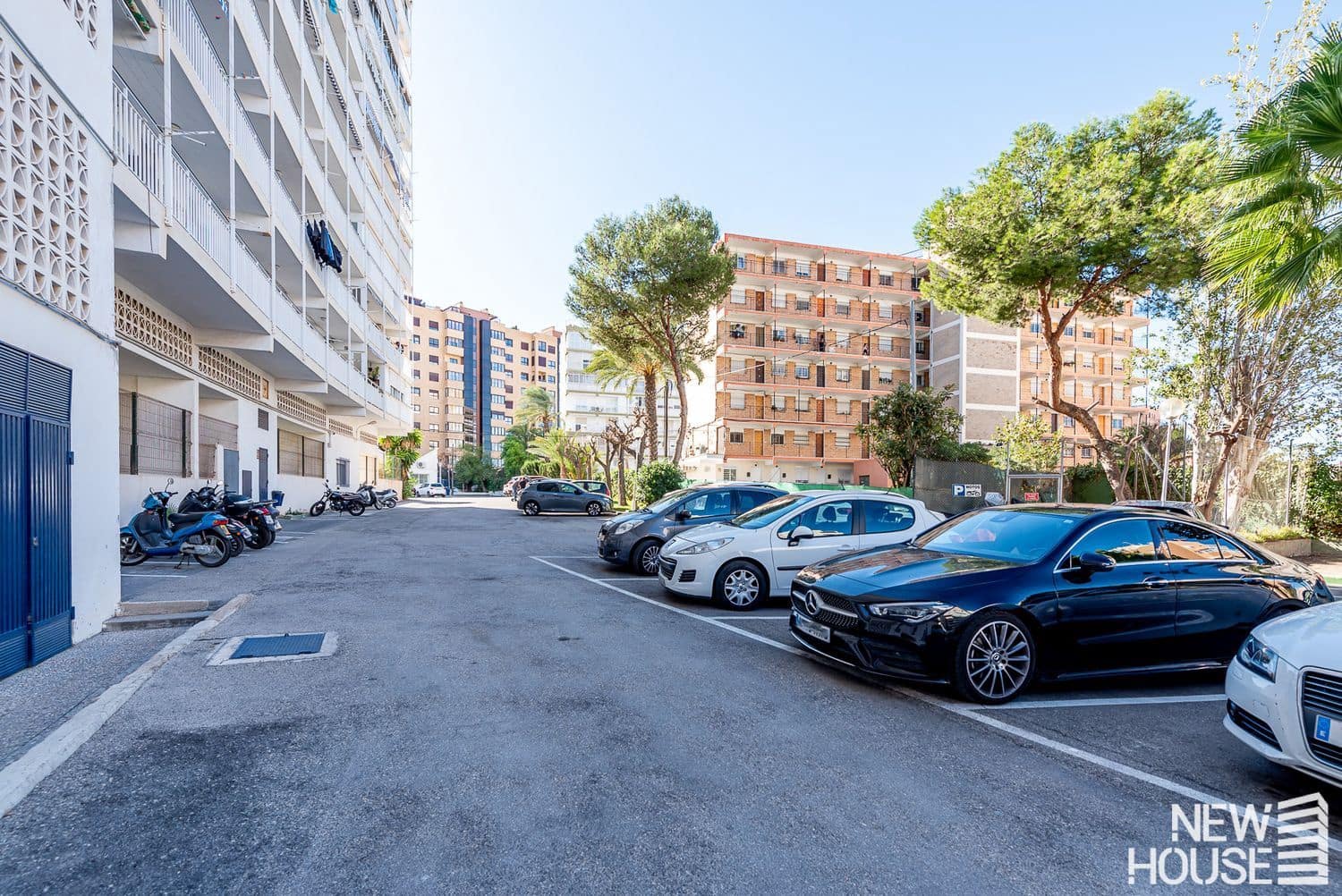 1 slaapkamer Appartement te koop in Playa de San Juan met zwembad garage - € 249.000 (Ref: 9669830)