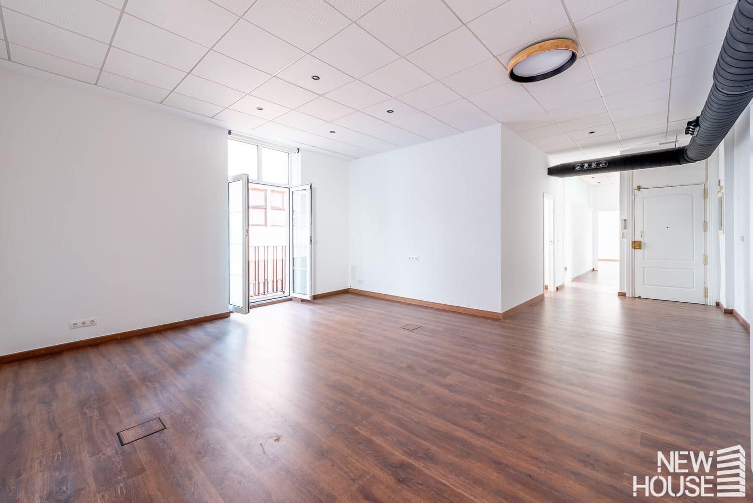 Appartement de 4 chambres à louer à Alicante ville avec garage - 2 000 € (Ref: 9669832)