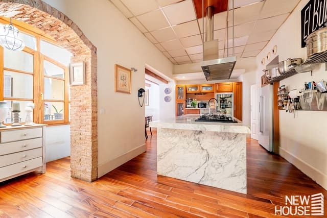 5 chambre Appartement à vendre à Barrio del Centro, Alicante ville avec garage - 1 000 000 € (Ref: 9669833)