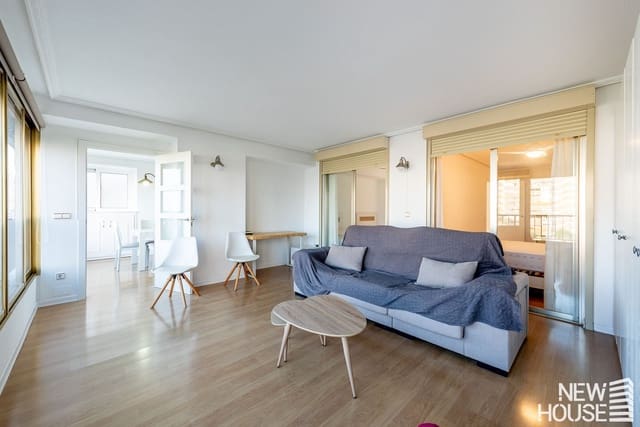 3 sypialnia Apartament na sprzedaż w Playa de San Juan, Miasto Alicante / Alacant z basenem garażem - 595 000 € (Ref: 9669834)