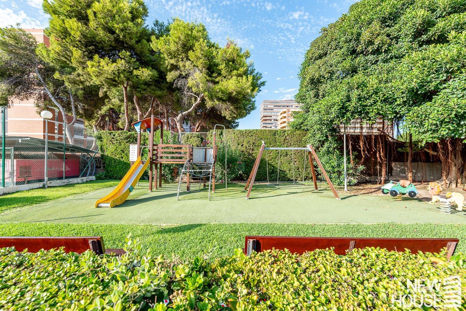 3 sypialnia Apartament na sprzedaż w Playa de San Juan z basenem garażem - 595 000 € (Ref: 9669834)