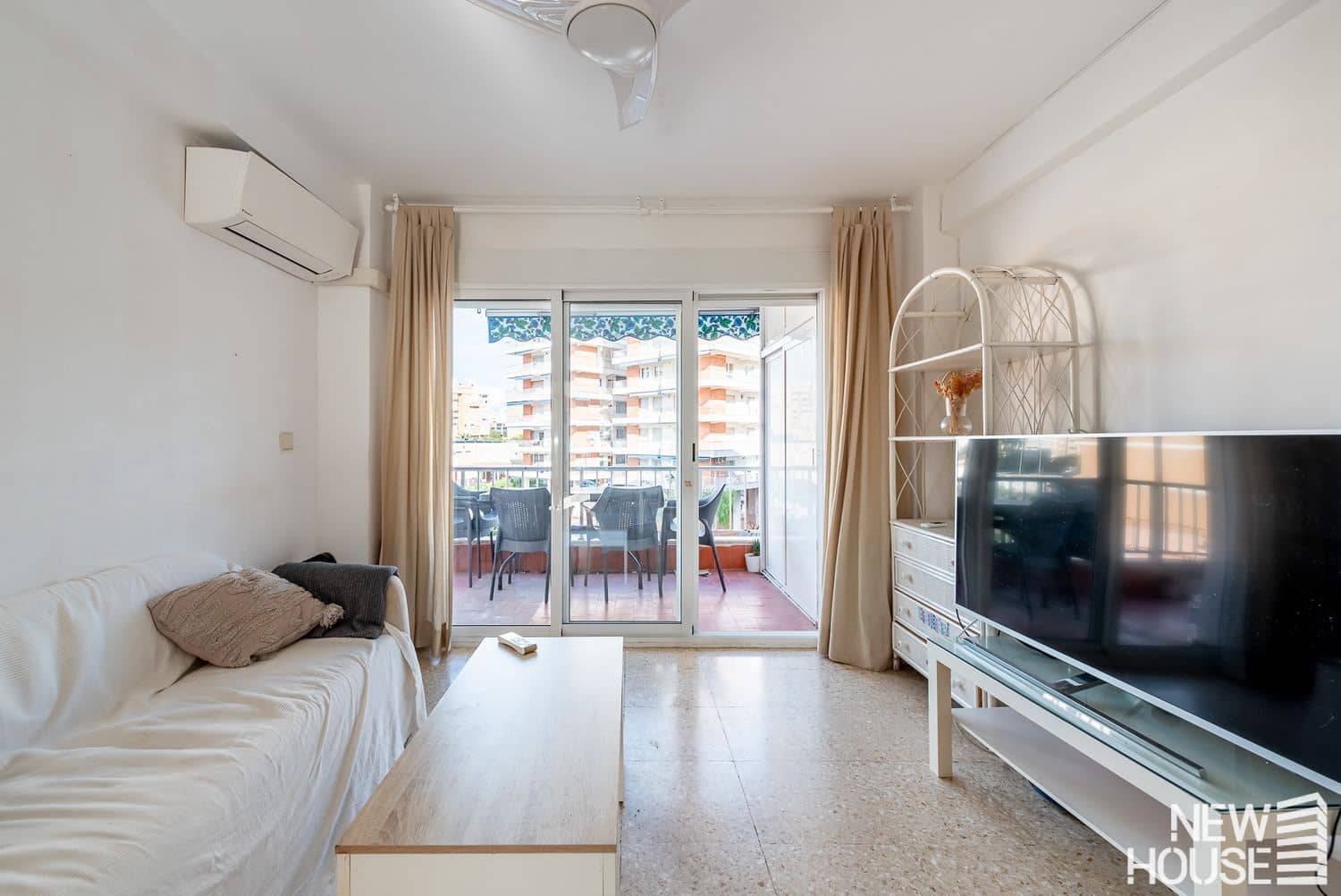 3 sovrum Lägenhet till salu i Playa de San Juan med pool garage - 355 000 € (Ref: 9669836)